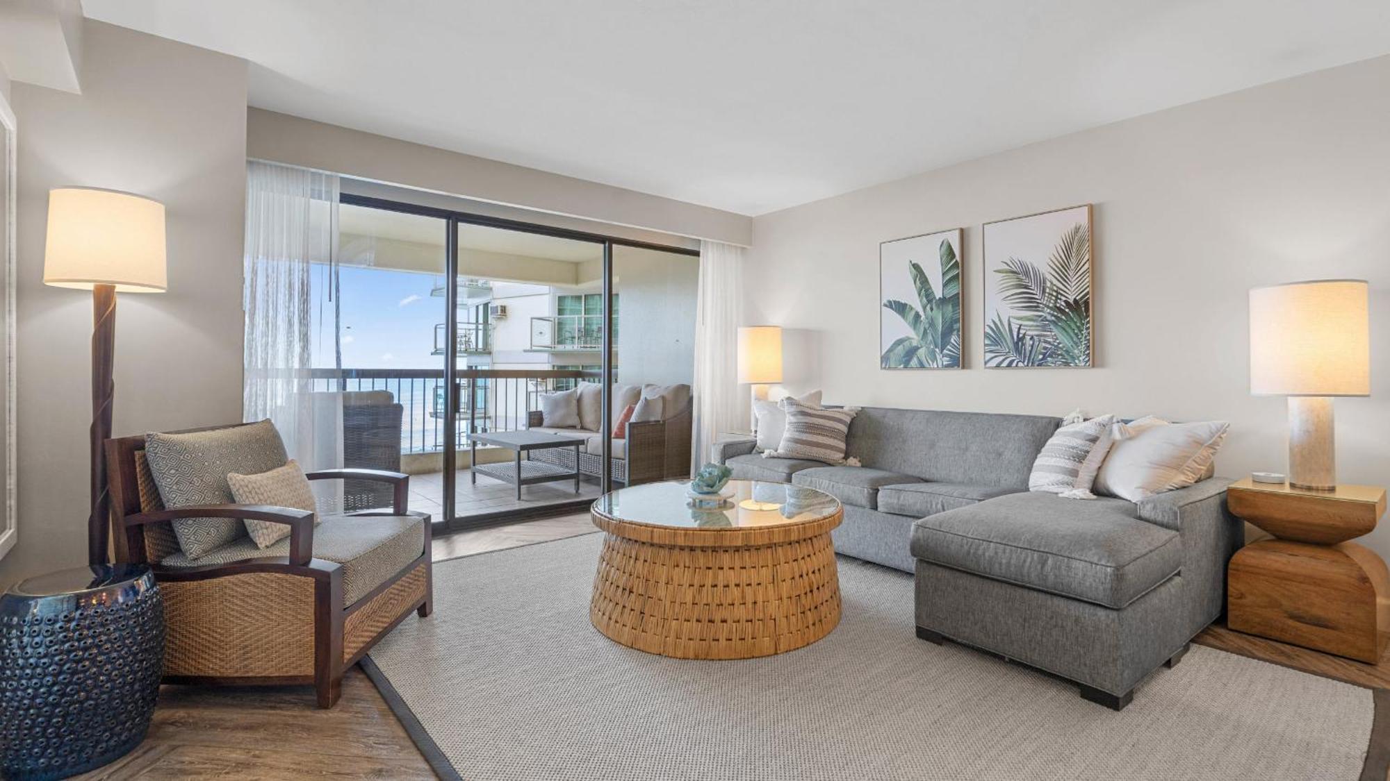 Luxury Oceanfront 2 Bedroom Apartment At Waikiki Beach Tower Honolulu Buitenkant foto